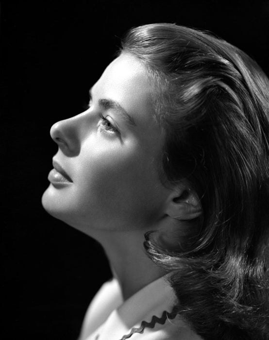 Ingrid Bergman, Portrait 1946