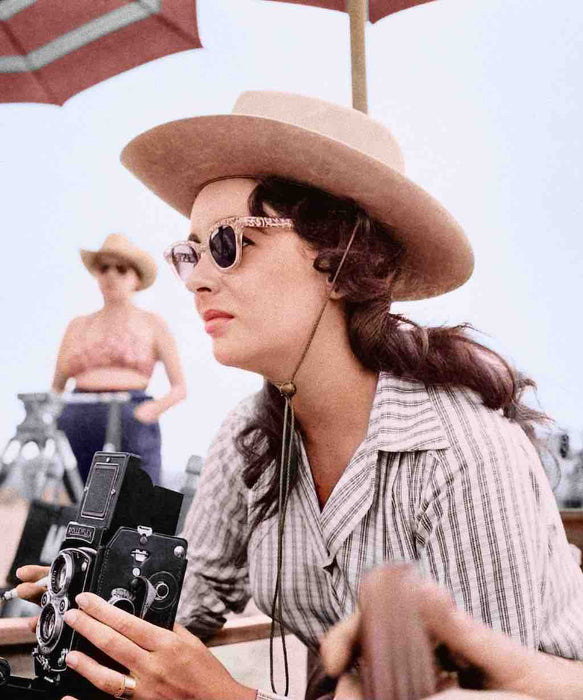 Liz Taylor on Set of Giant by Frank Worth