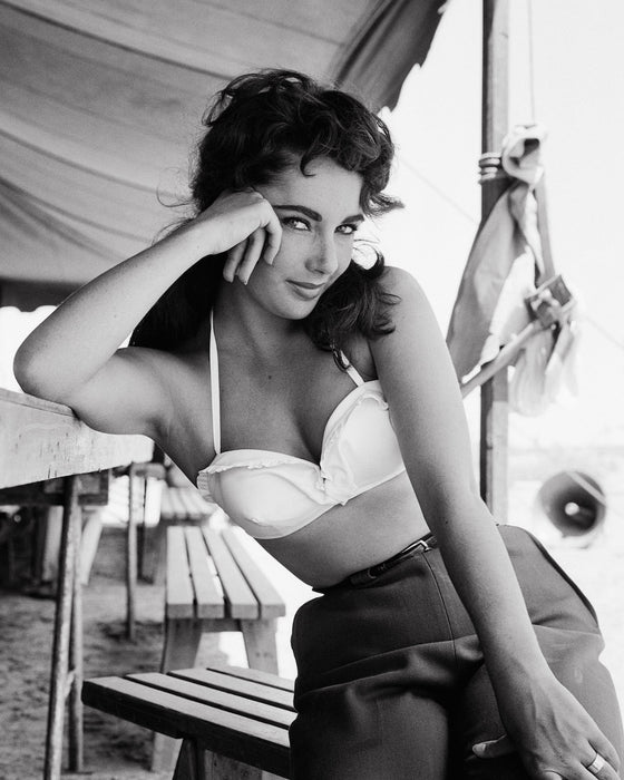 Liz Taylor on Set of Giant by Frank Worth