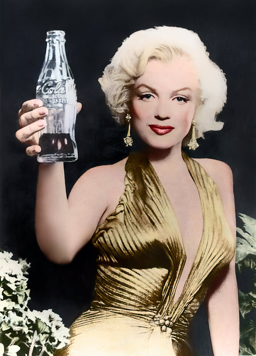 Marilyn Monroe with Classic Coca Cola