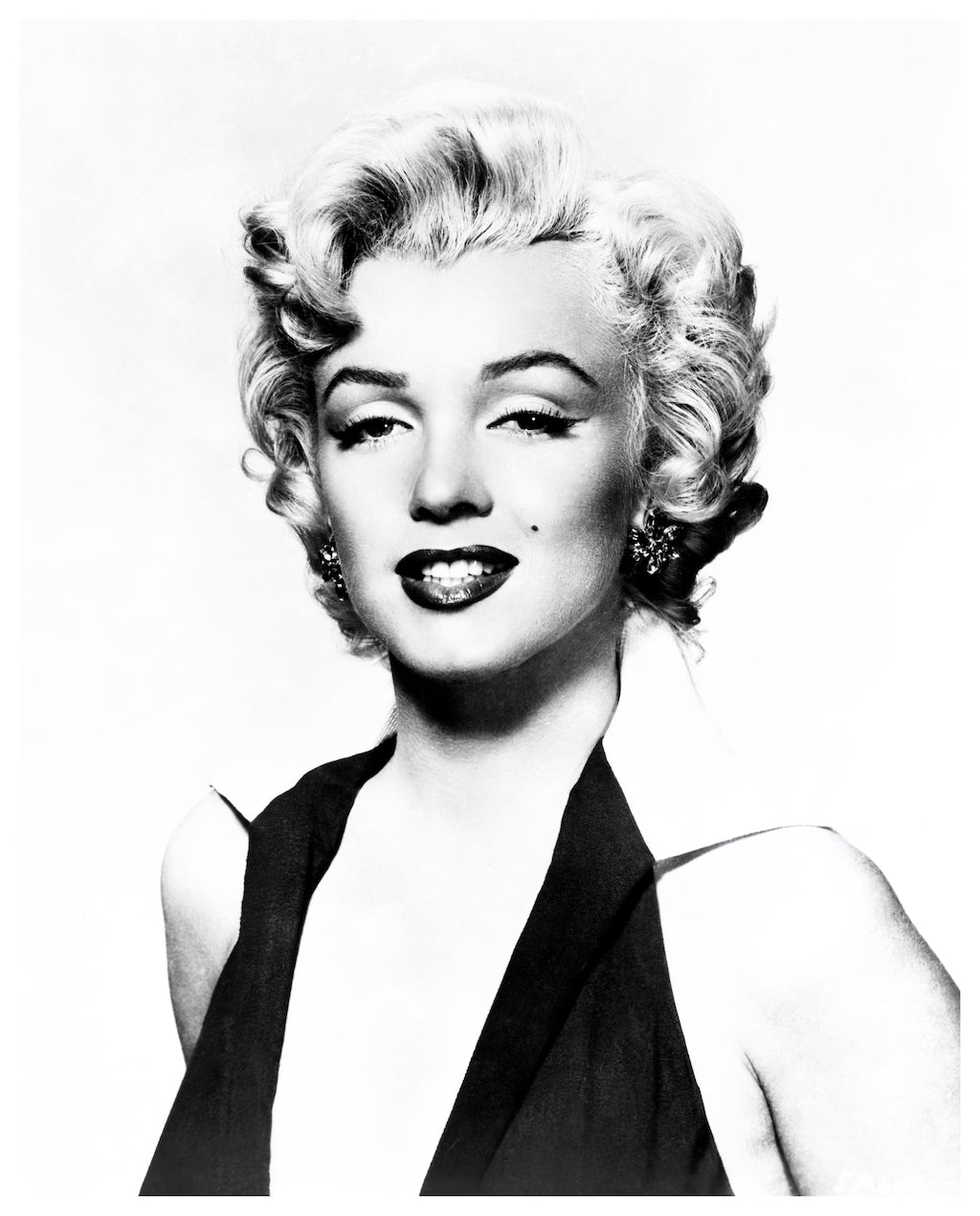 Marilyn Monroe Classic Portrait Discovery Land Photography marilyn-monroe-classic-portrait-discovery-land-photography